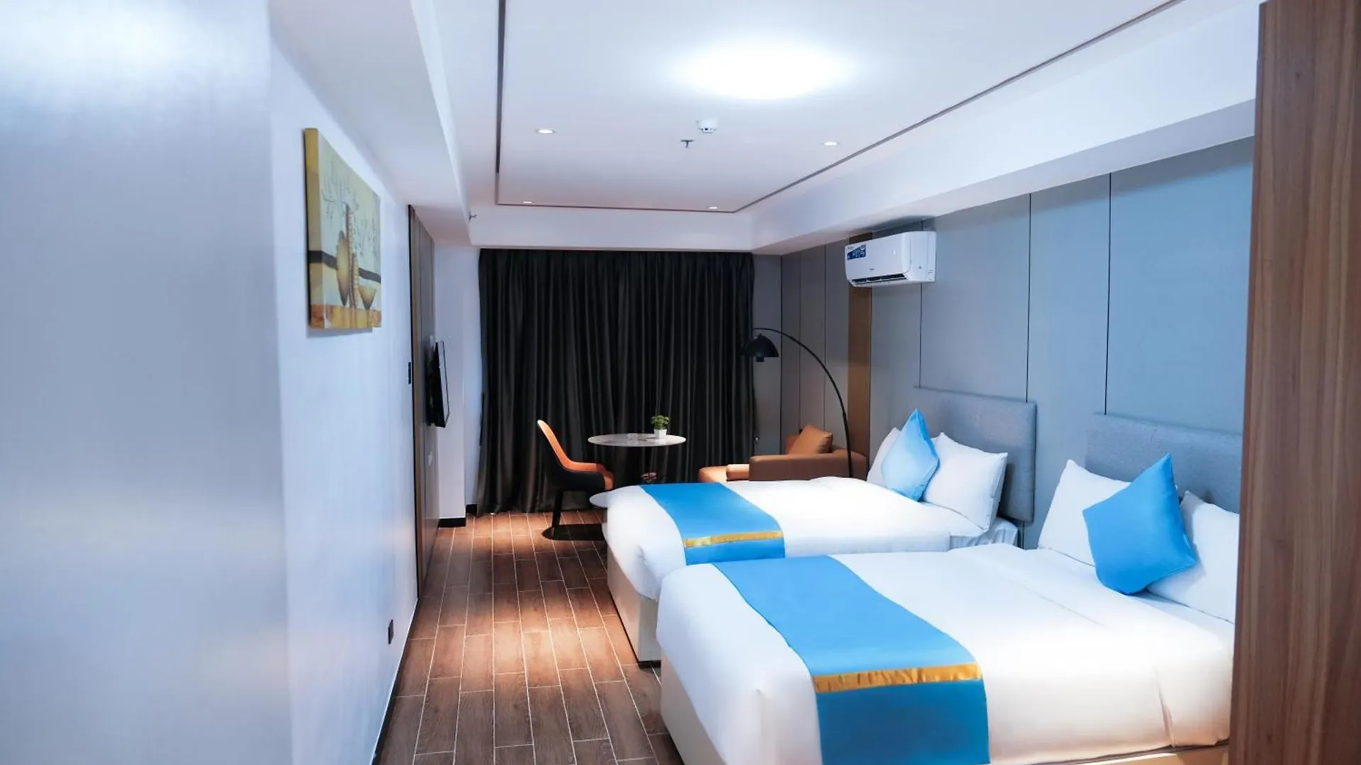 Golden Seagulls Hotel Paranaque City 4*,