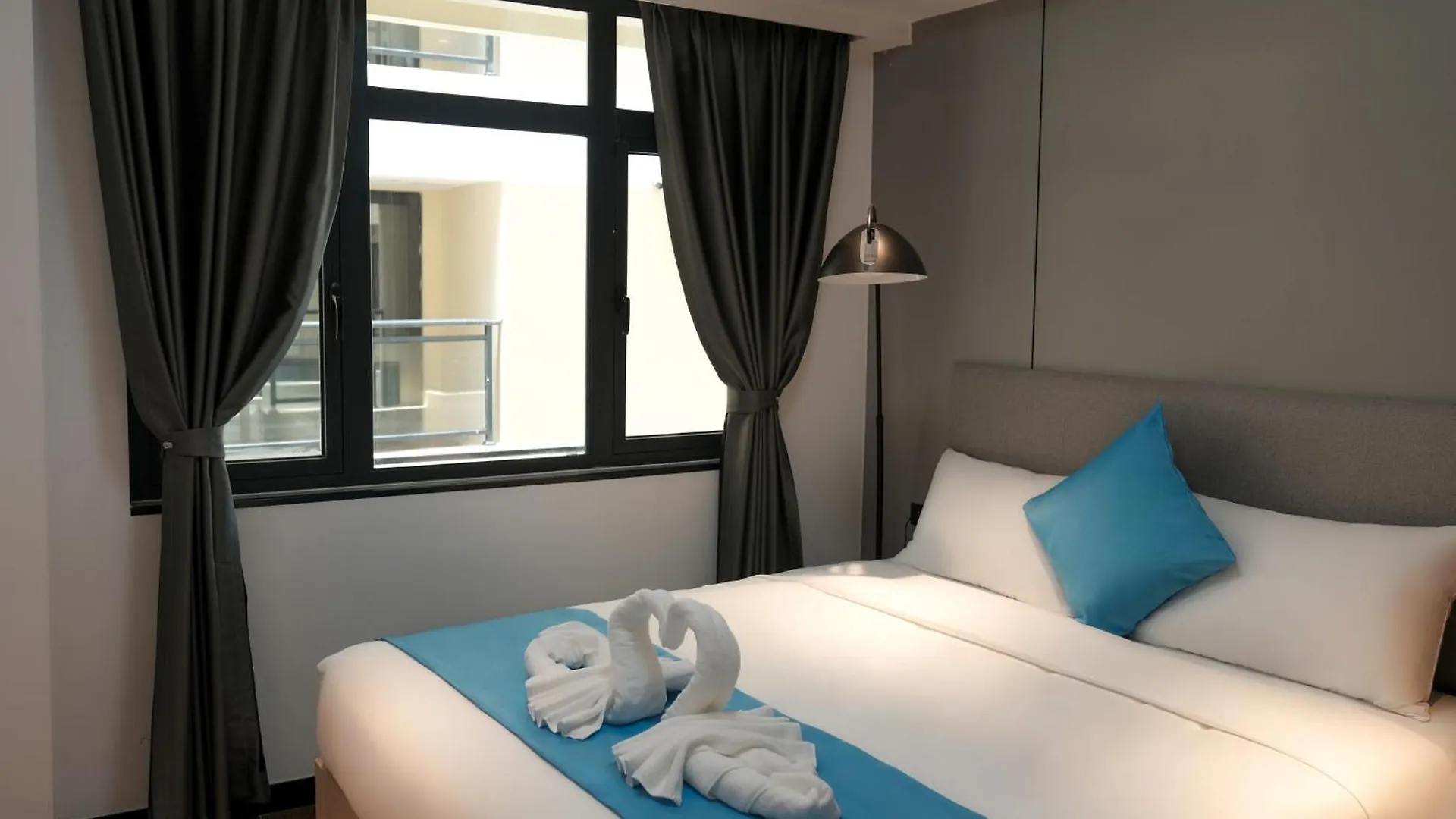 ****  Golden Seagulls Hotel Paranaque City Филиппины